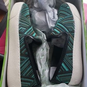 Sam Edelman slip on sneakers only worn 1x